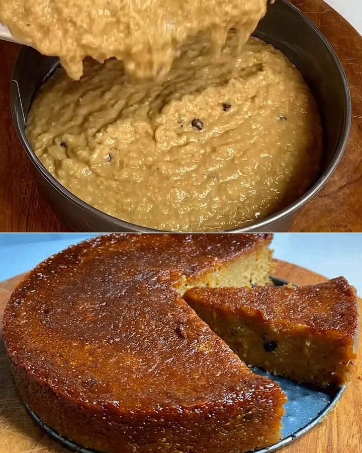 Delicioso Budín de Camote servido en un plato con decoraciones de frutas